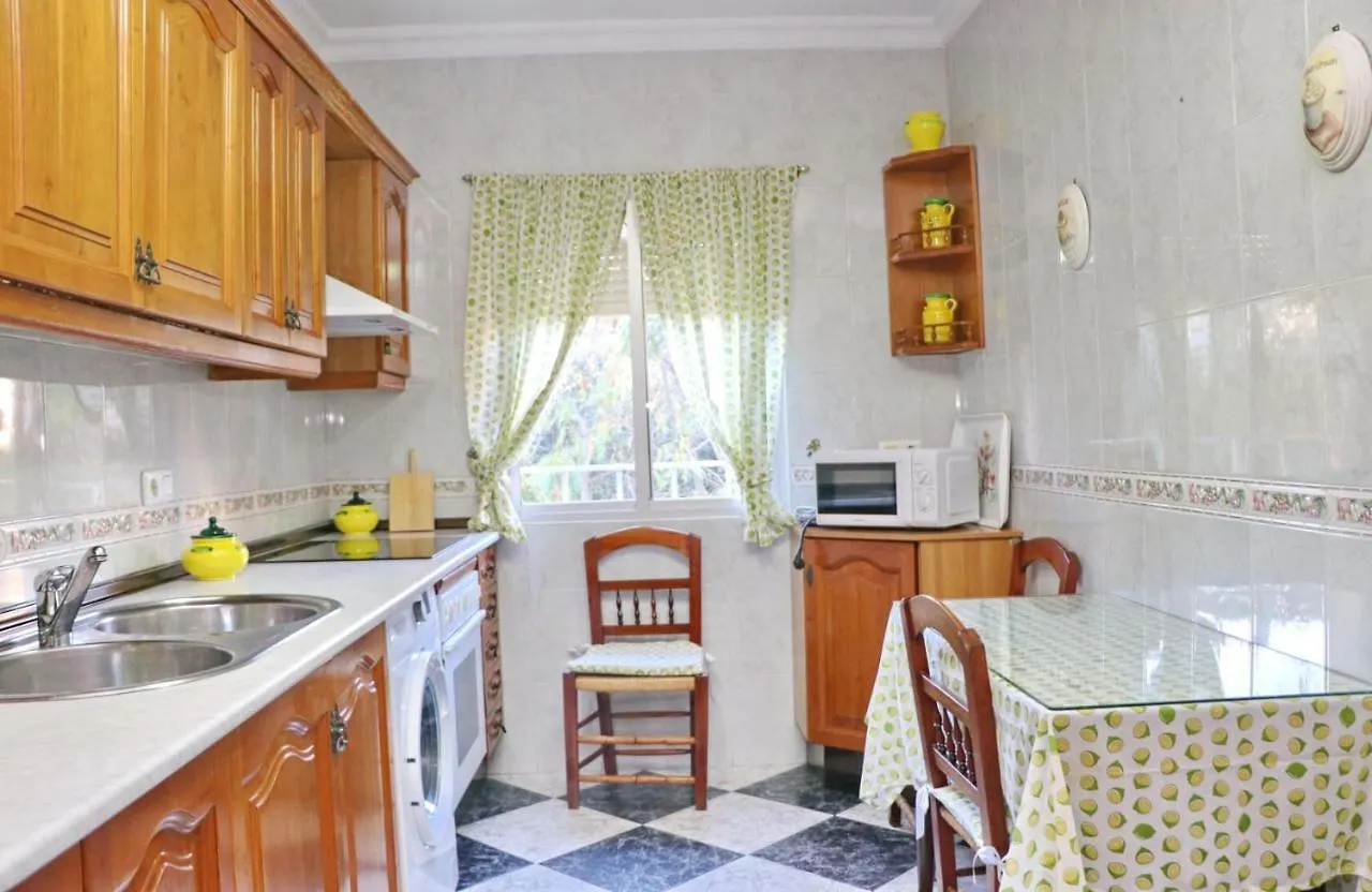Apartment Apartamento Plaza La Fuente Cadiz Spain